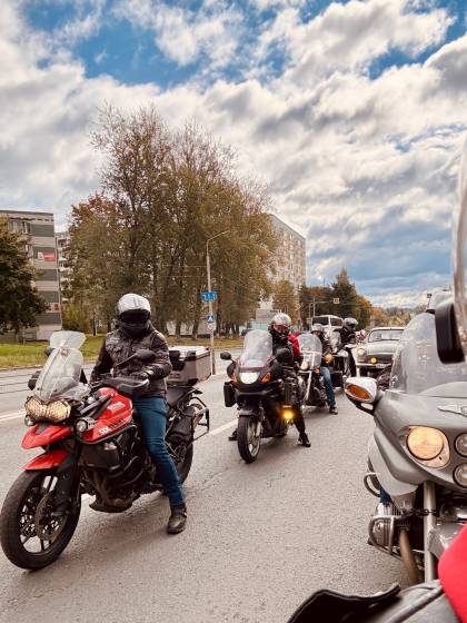 Фото